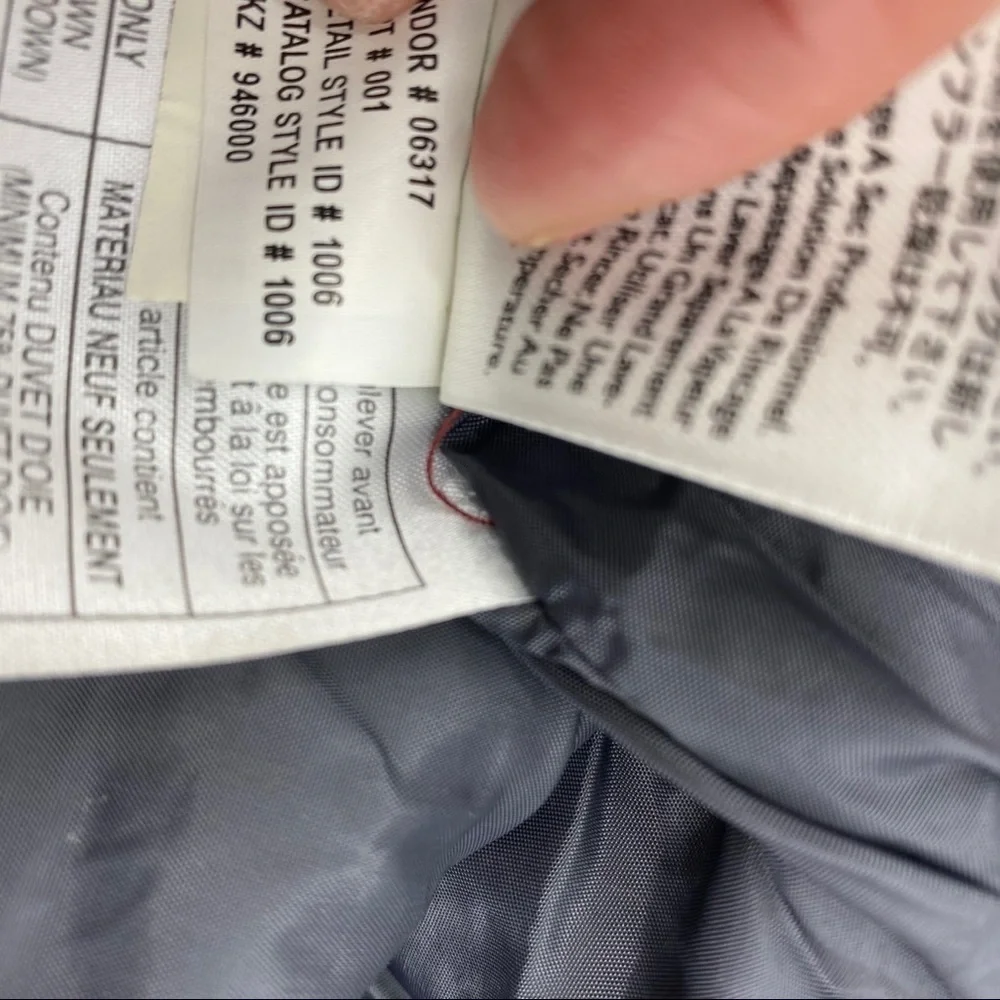 Eddie Bauer goose down hooded puffer jacket L
